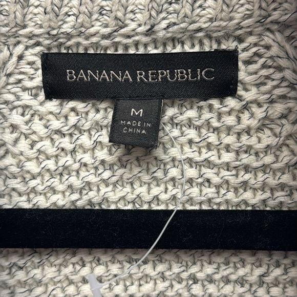 NWOT Banana Republic Gray Cardigan Sweater Shawl Collar - Picture 3 of 7